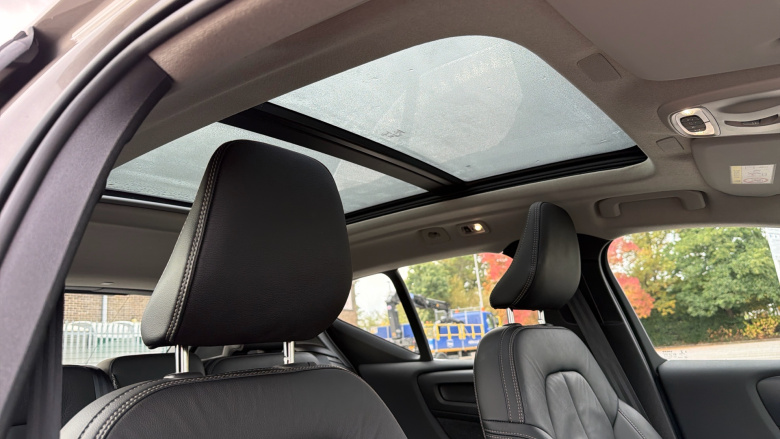 Volvo Xc40 1.5 T4 Recharge PHEV Inscription 5dr Auto Estate